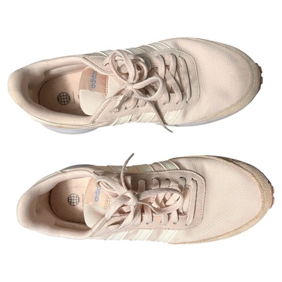 Adidas Run 70’s Women’s Sneakers Sz 8 - Picture 2 of 4